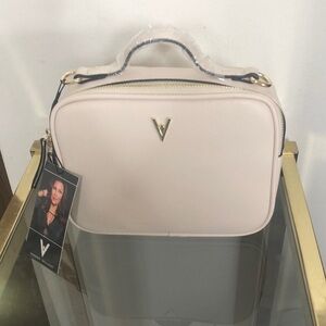 NWT Vanessa Williams lush crossbody camera bag off white